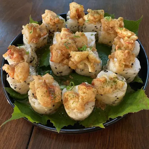 Lucky Minou catering